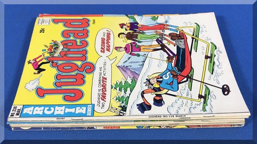 ARCHIE SERIES COMIC BOOKS JUGHEAD BETTY VERONICA RIVERDALE HIGH PEP 20 25 CENTS - Picture 1 of 2