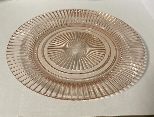 *LOOK* ANCHOR HOCKING QUEEN MARY PINK DEPRESSION GLASS 9 7/8” PLATE GLOWS