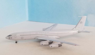 AeroClassics 1/400 イラク航空 707-300 1:400 AeroClassics PIA Pakistan International BOEING 707-300