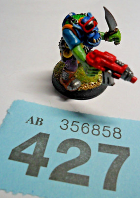 Warhammer 40k Ork Rogue Trader Ork Snake Bite Boy painted rare B427