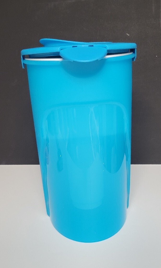 Tupperware 7061 Impression Gallon Pitcher 4478 Lid w/4477 ECO