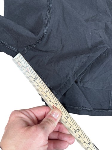 Lululemon Womens Black Speed Up Athletic Running Shorts With Zip Pocket sz 6 *sn - Picture 4 of 9