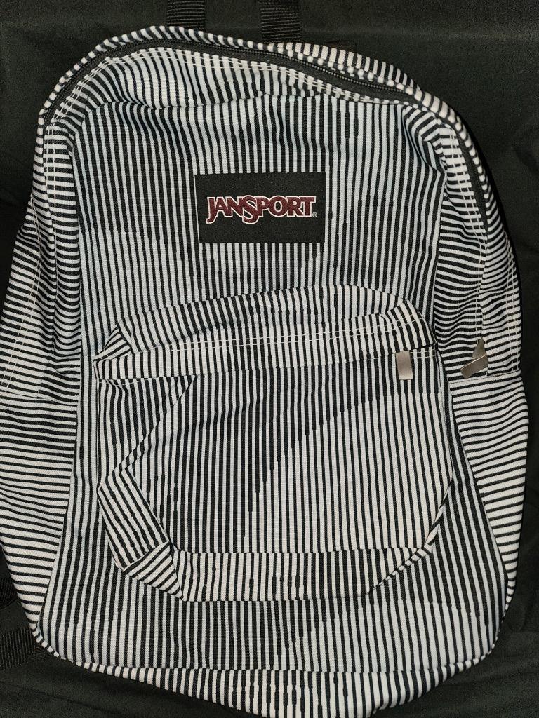 Picture 2 of 3