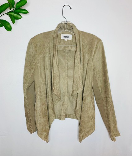 BB Dakota Faux Suede Waterfall Front 