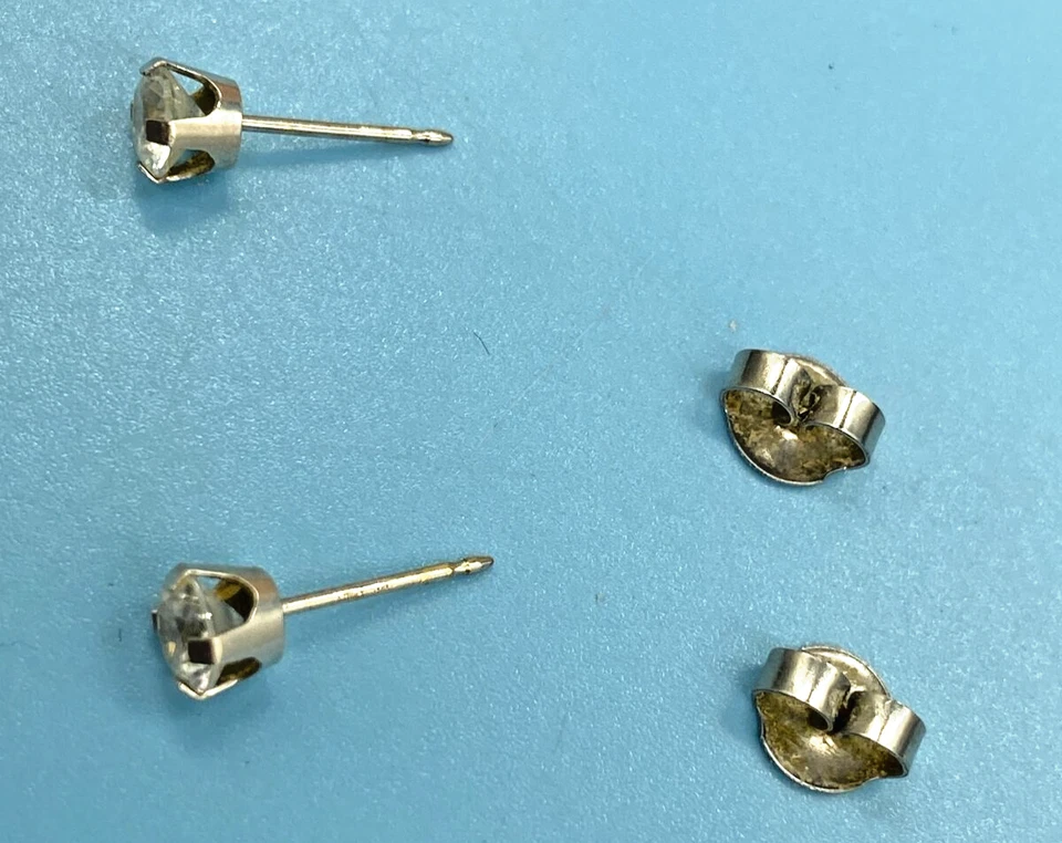 Brincos Studex de ouro branco 585 ou 14K com pedras CZ / Boa qualidade / Vintage - Imagem 3 de 4