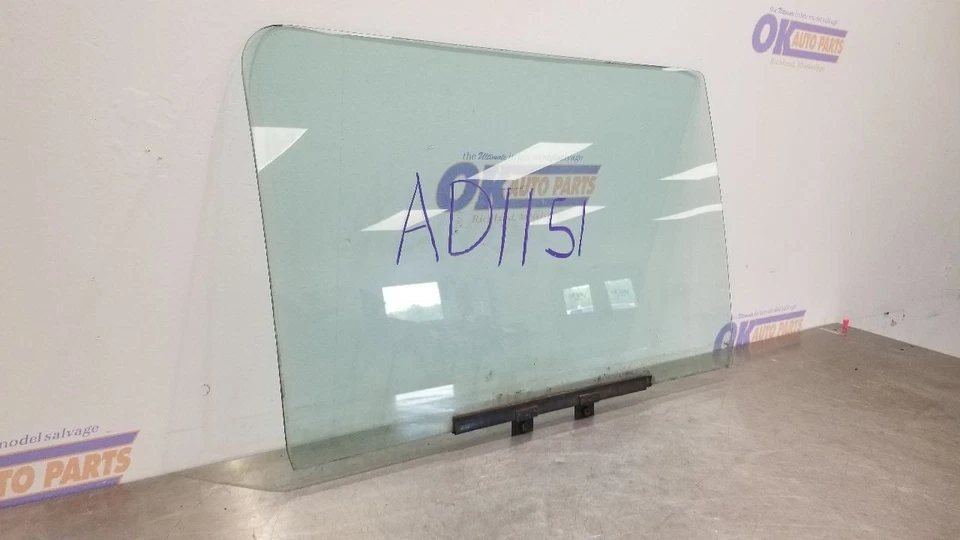 1987 VOLKSWAGEN VANAGON DOOR GLASS WINDOW FRONT RIGHT PASSENGER Foto 4 de 4