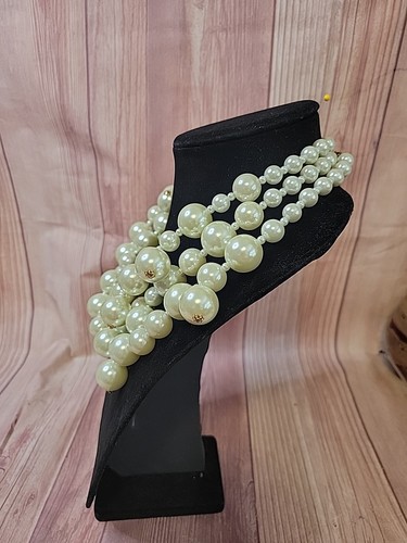 Vintage Kenneth Jay Lane 3 Strand Faux Pearl Chunky Statement Choker Necklace - Picture 4 of 8