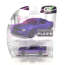 Greenlight Showroom Floor Series 7 2023 Dodge Challenger Hellcat 1:64 Diecast