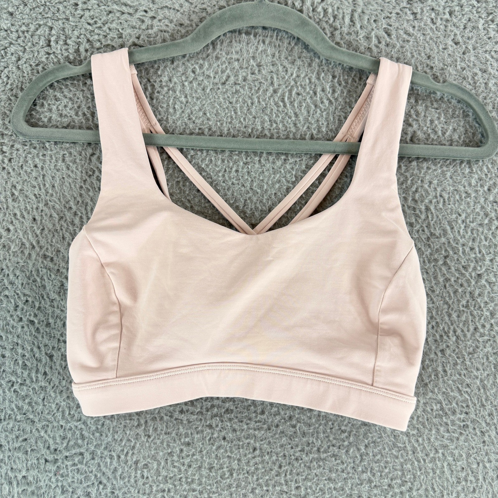 Lululemon Free To Be Wild Sports Bra Womens 6 Bare Blush Strappy Back Yoga Bra