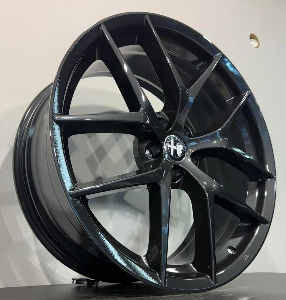 4 CERCHI IN LEGA 20" ALFA ROMEO STELVIO NUOVI ORIGINALI DARK ANTRACITE - Immagine 3 di 4