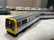 Hornby R103 Class 142 Pacer Regional Railways Twin Rail bus. Superb. 55564/55614