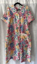 Vintage 90s Floral Nightgown Housecoat Size M