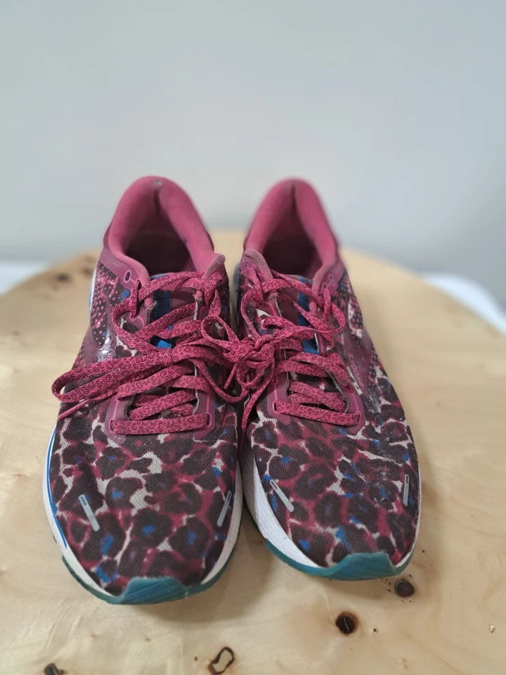 Brooks Adrenaline GTS 22 Womens Purple Running Shoes Size 11.5 Logo Lace Up - Image 4 of 4