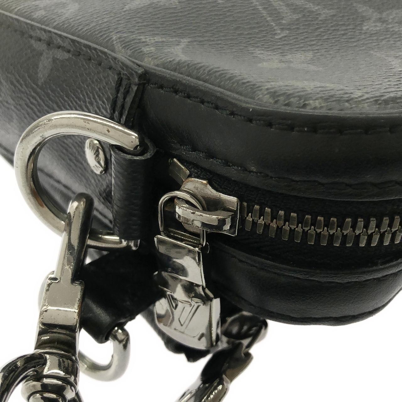 Authentic LOUIS VUITTON Monogram Eclipse reverse … - image 5