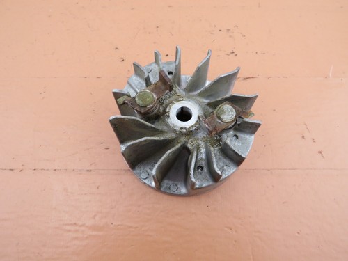 Homelite TrimLite UT20677 Freischneider OEM Schwungrad 21870 - Bild 3 von 5