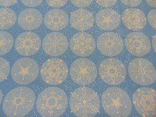 2008 Cotton Fabric Traditions Christmas Glitter Snowflakes in Circles 1yd x 44"