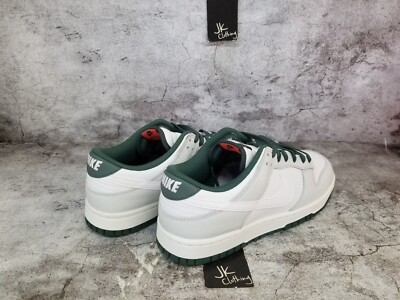 mens Size 10 - Nike Dunk SE Low Photon Dust Vintage Green Hf2874