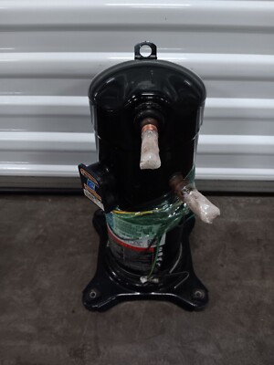 Copeland 2.5 Ton Scroll Compressor ZP31K5E-PFV-130 R410A 220V 1 PH used (S8T5)