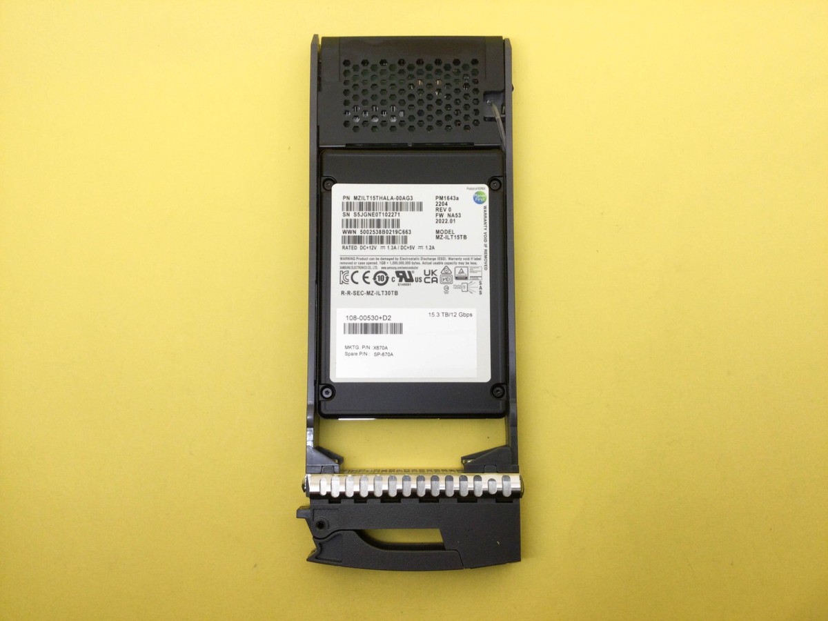 X670A NetApp 15.3TB SAS 12Gbps 2.5
