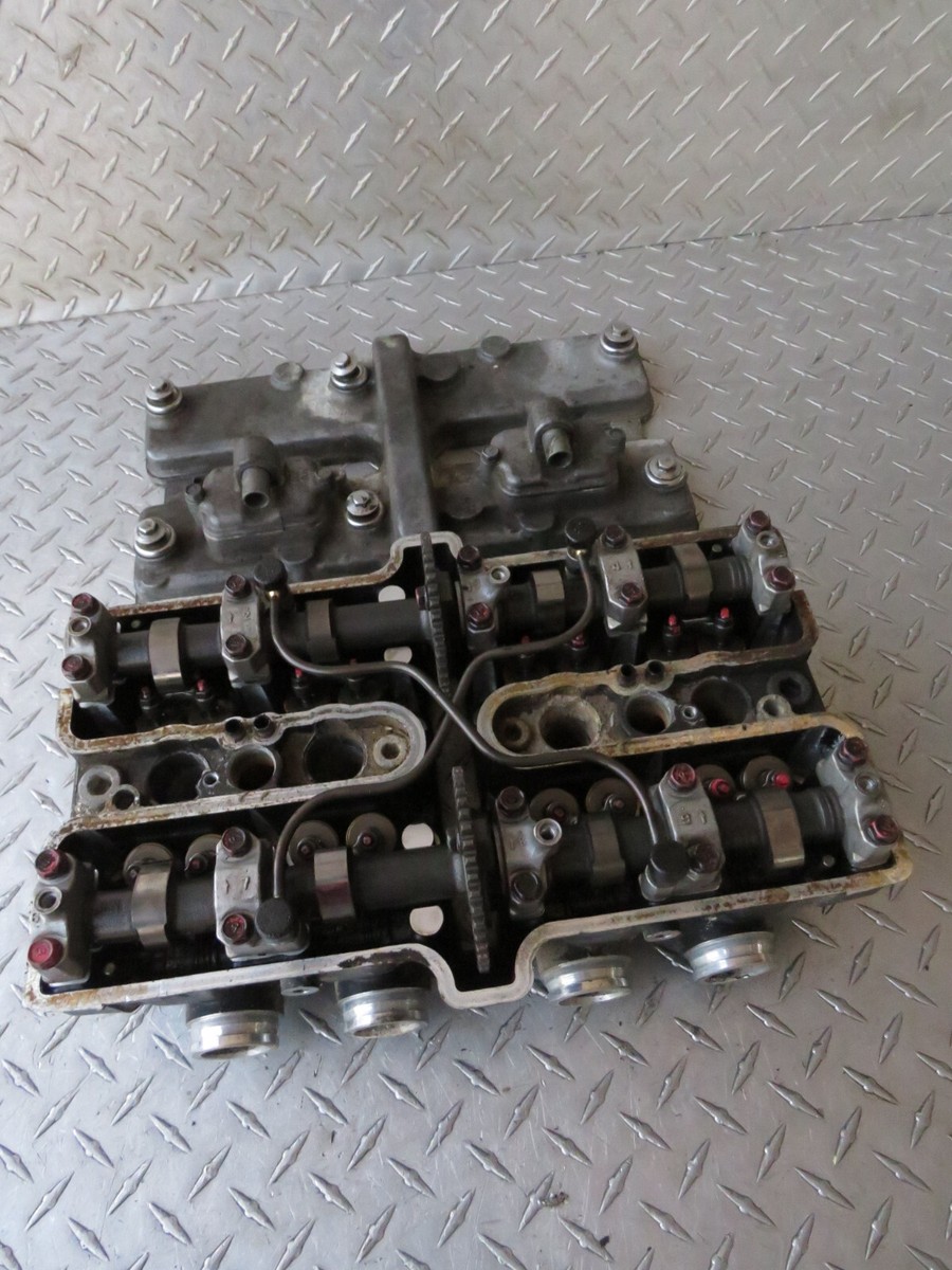 1985 85 KAWASAKI ZX600 ZX 600 NINJA ENGINE CYLINDER HEAD & COVER