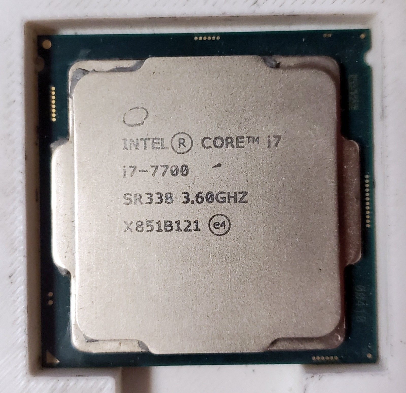 Intel Core i7-7700 SR338 3.60GHz 4-Core Desktop CPU Processor LGA1151 8MB