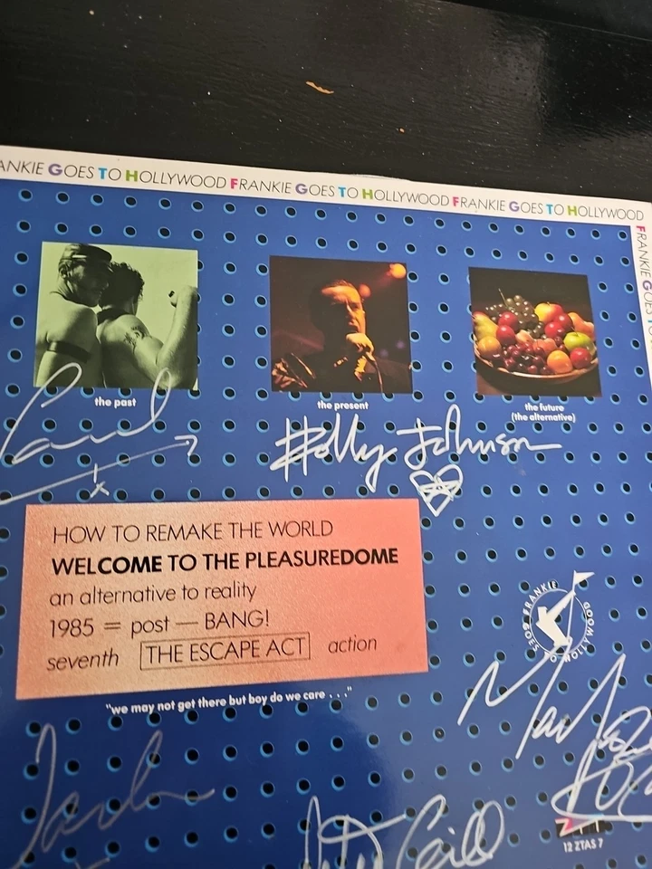 Frankie Goes To Hollywood Fully Autographed 12" - Beautifully Signed In Silver Foto 4 de 4