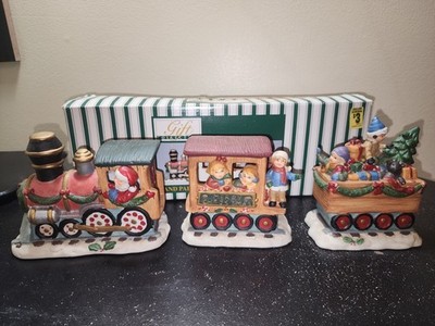 Gift Collection Hand Painted Porcelain Christmas Santa Train Figurines 3pc Boxed