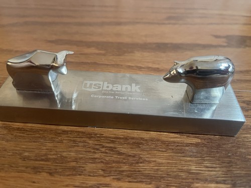 POIDS PAPIER massif plaqué argent US BANK taureaux et ours 5x1,5" - Photo 1/10