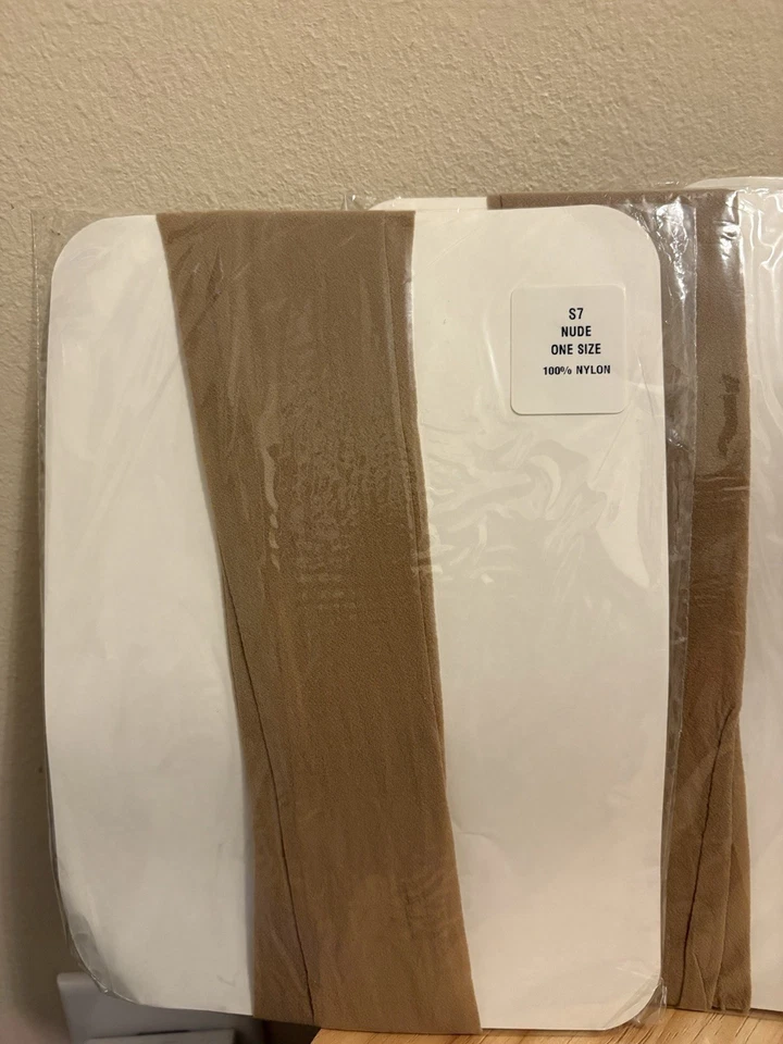 Lote de 4 Pares de Meia-calça Vintage Garantida Nacional S7 Nude Tamanho Único 100% Nylon NOVO - Imagem 3 de 4