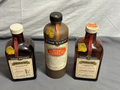 Lot 3 vtg liquor LIQUEUR BOTTLE Hiram Walker TRIPLE SEC 4/5 pint ORANGE CURACAO