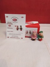Wade Whimsie Pigs (Pair). Grandma and Grandpa. Limited to 100 Pairs.