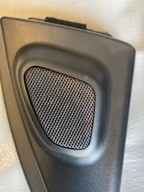 2004 2005 2006 Toyota Tundra Double Cab Front door speaker cover left