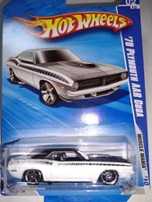 Hot Wheels: '70 Plymouth AAR Cuda (Muscle Mania '10)
