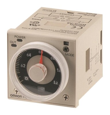 Omron H3CR-A8, 100-240VAC Time Delay Relay