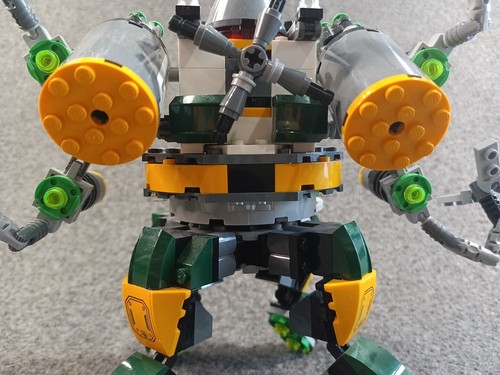 LEGO Marvel Super Heroes (76059) Doc Ock's Tentacle Trap And (76140) With Figure - Picture 8 of 18
