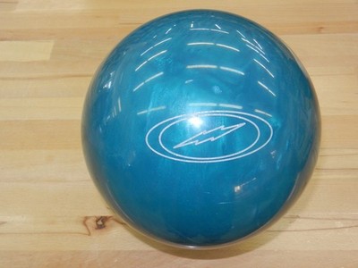 NIB 12# Storm Hyroad 40 Bowling Ball w/Specs of 12.4/2.5-3