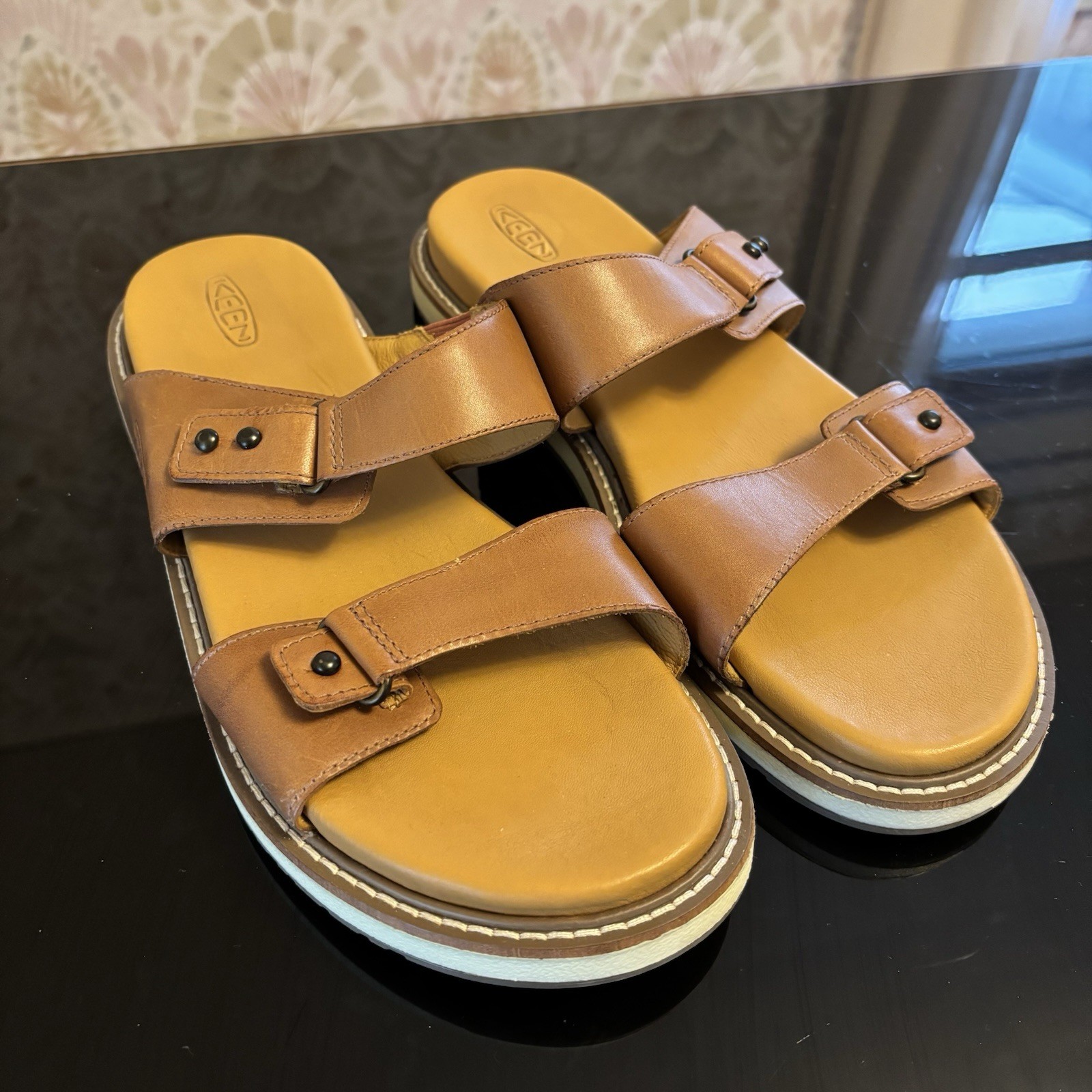 Sandalo KEEN Lana cammello pelle marrone comodo doppio cinturino slide donna misura 10 5