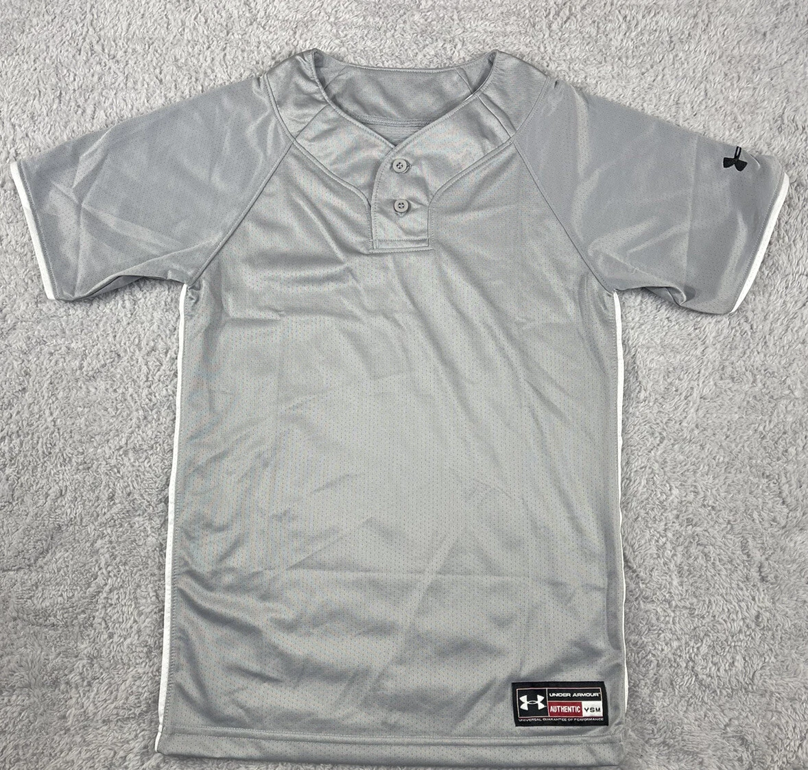 Under Armour Classic 2 Button Baseball Softball Short Sleeve