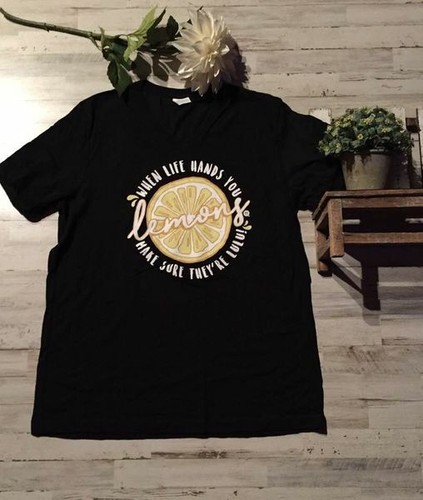 Girlie Girl Originals Women When life hands you lemons black T-Shirt - Picture 2 of 3