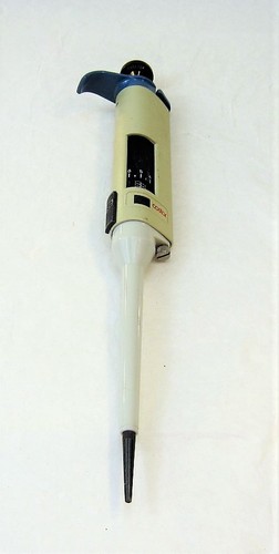 Costar 20uL Single Channel Pipette - Picture 2 of 8