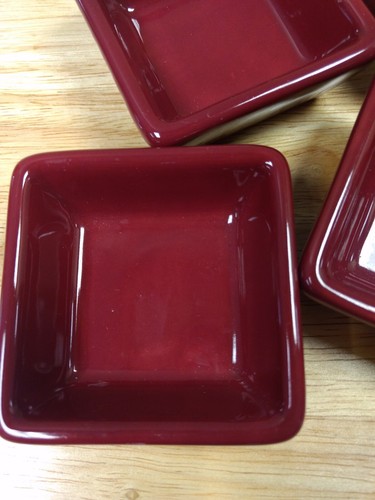 4 Piece Pampered Chef Petite Square Dishes Cranberry Colored - Picture 3 of 6
