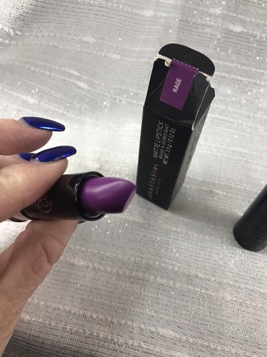 Anastasia Beverly Hills RAGE Purple Lipstick Matte Full Size NEW - Picture 3 of 12