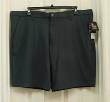 SWISS TECH Men's Performance Flat Front Short Deep Pockets Size 42 NWTS