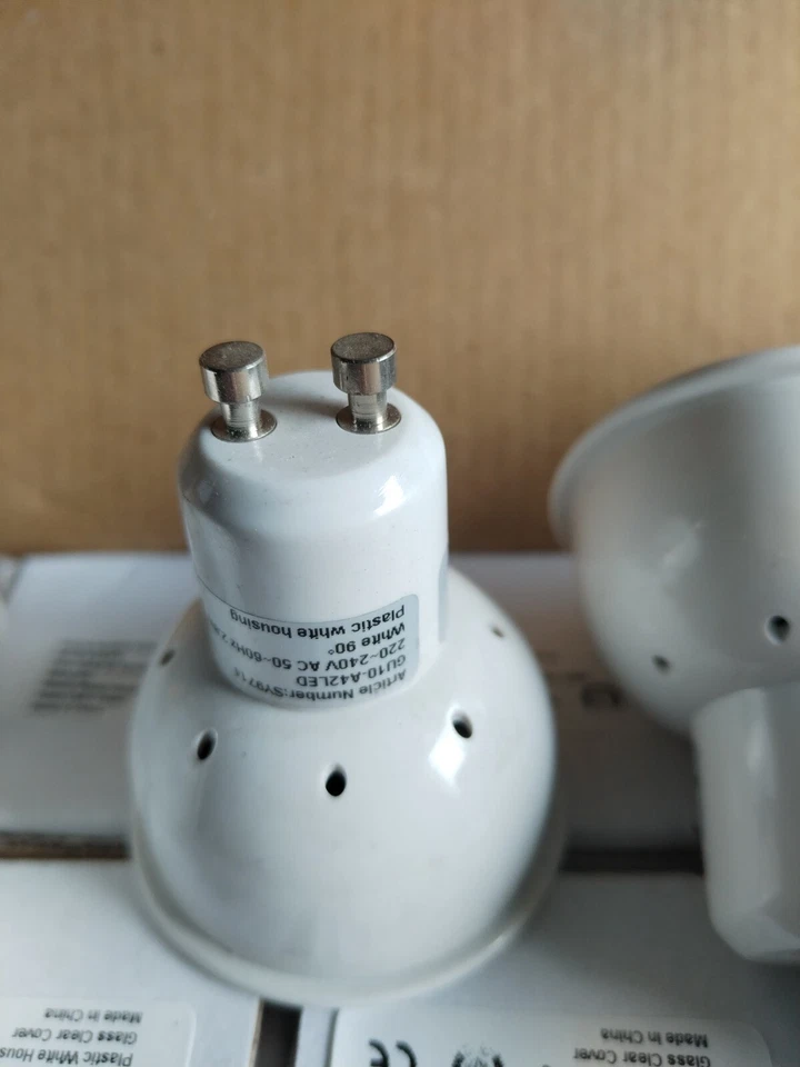 10pcs gu10-a42 led bulb white 90° 2.8W SY9714 K14C1 - Image 3 of 4