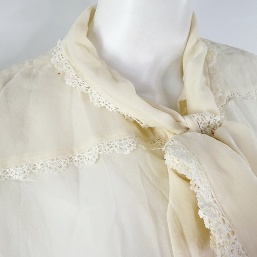 PINKO Ivory Long Sleeve Sheer Silk Blouse Size 8 Crochet Lace Hem Coquette Boho - Picture 4 of 13