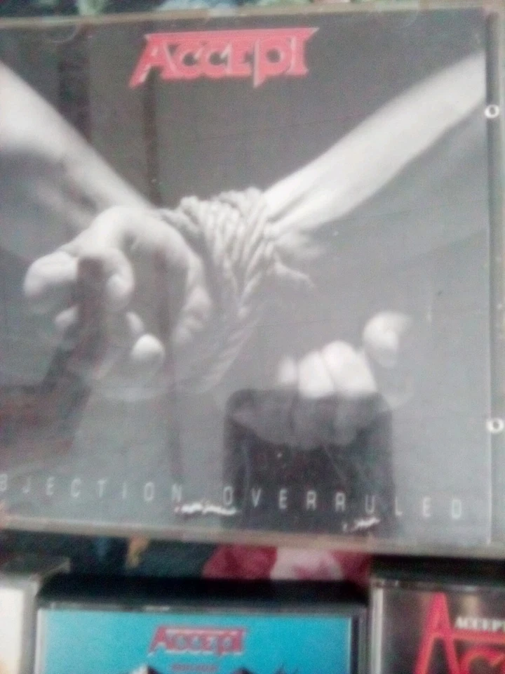 6 Accept Cassette Tapes And 1 CD Foto 2 de 4