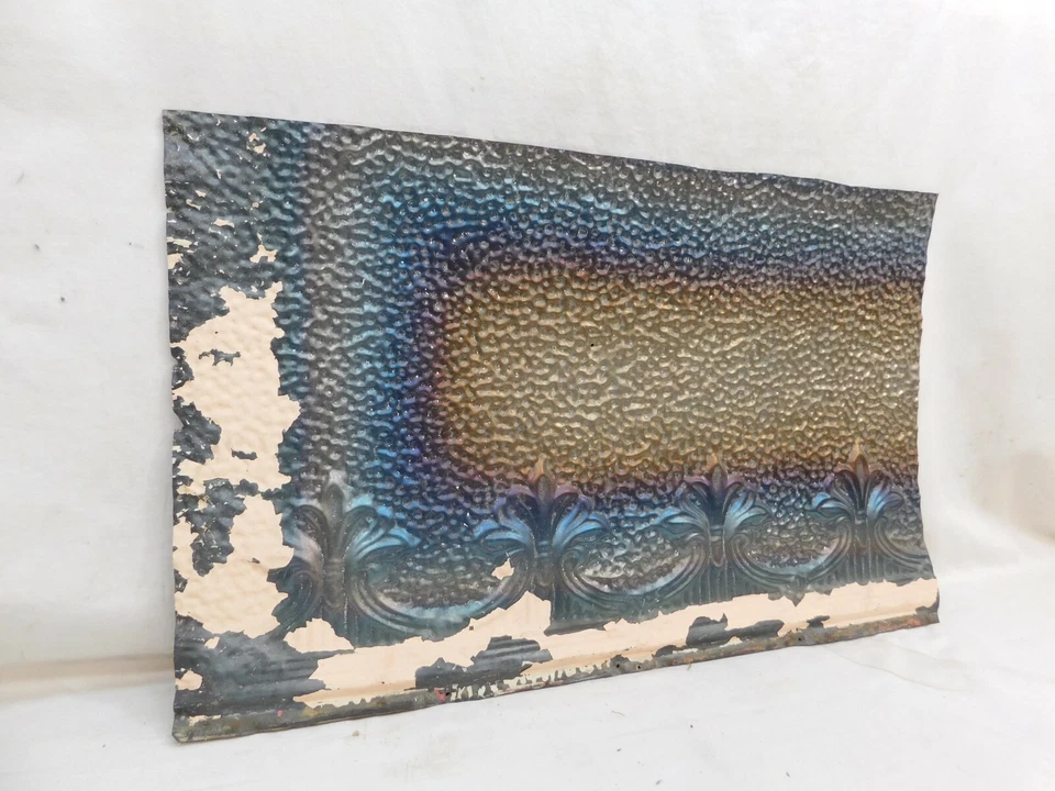 Telha de borda estilo vitoriano Fleur De Lis antiga de 1800 24 pol. TETO DE ESTANHO ORNAMENTADO - Imagem 2 de 4