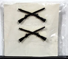 US Army Officer Infantry Branch Subdued Metal Insignia Badge Collar Pair