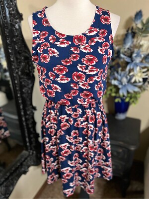 French Grey NWT L'valynn Sleeveless Floral Brushed Knit Dress Small 