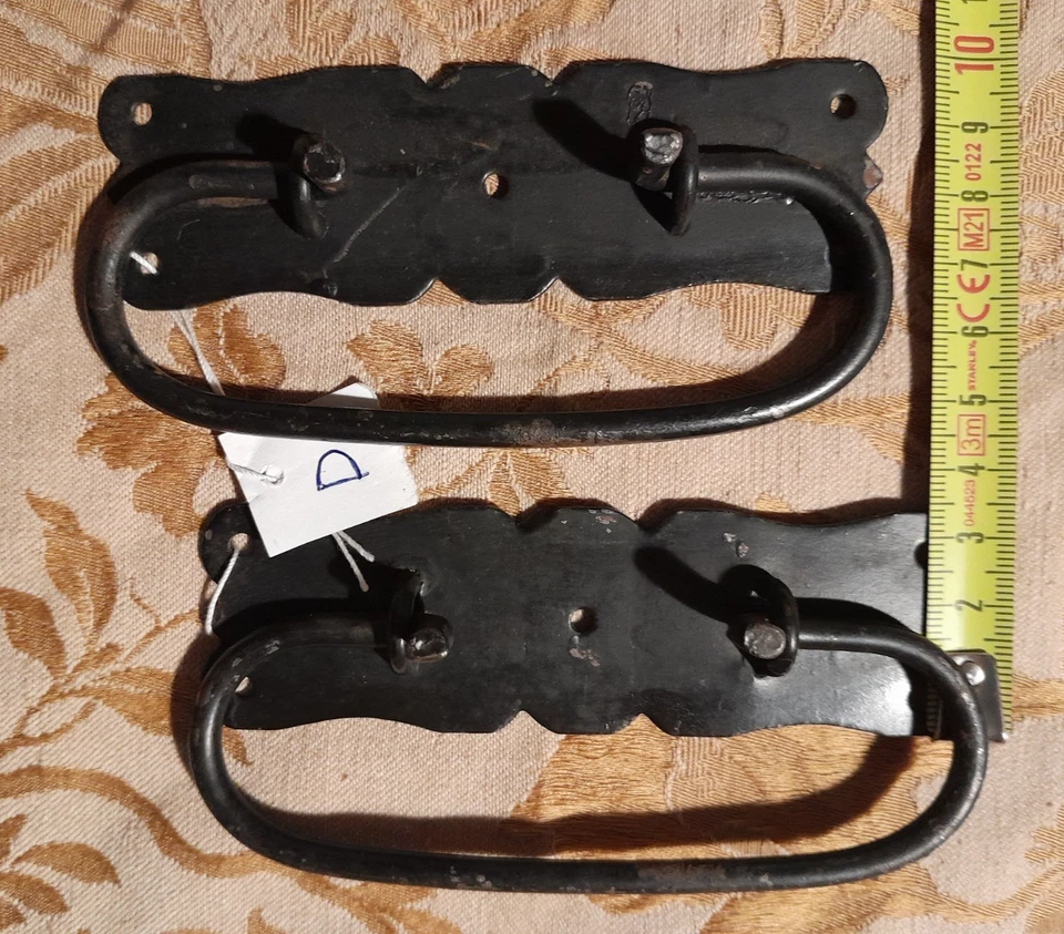 Vecchia coppia maniglie ferro battuto cassetto baule uscio cassa cm11,5xcm3,5 D - Immagine 4 di 4